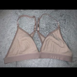 LULULEMON bra. worn once.